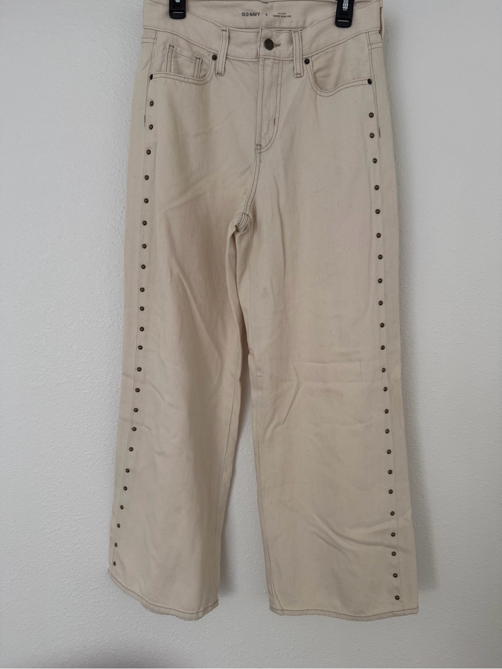 Old Navy Cream Wide Leg Jeans with Stud Side Trim